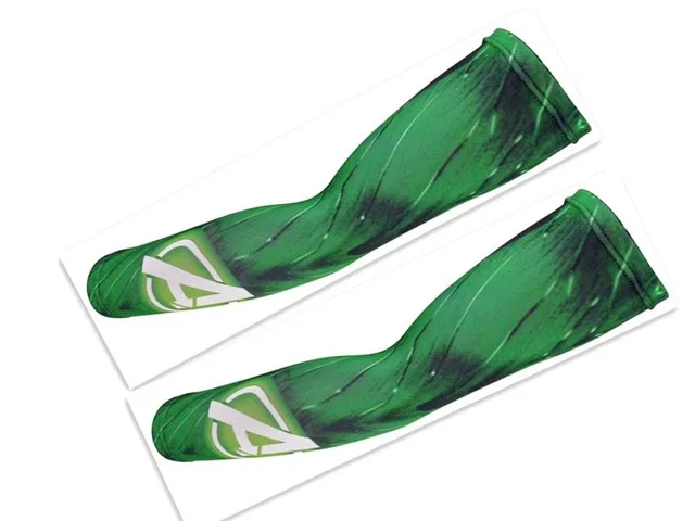 2018-Avengers-Superhero-Captain-America-Cuff-Spider-Batman-Superman-Arm-Warmers-Quick-Dry-3D-Unisex-Workout.jpg_640x640 (4)