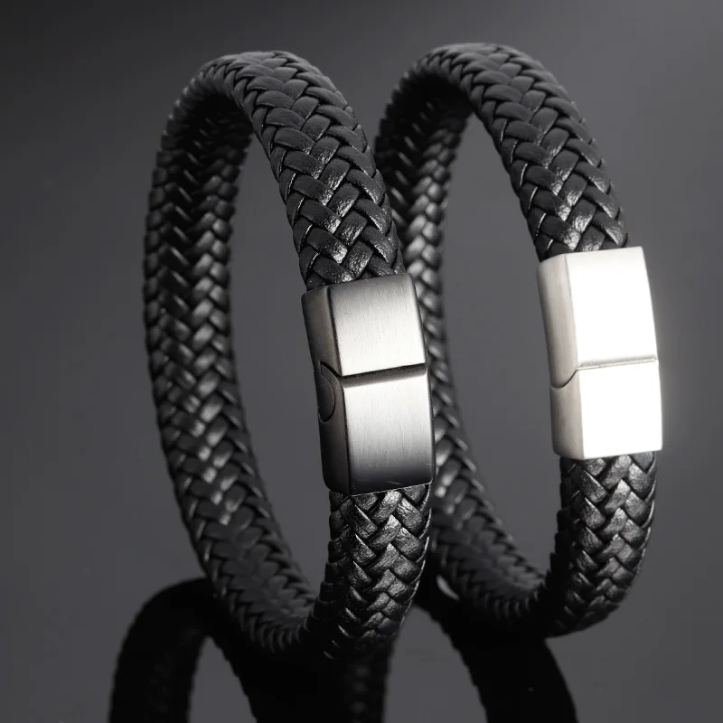 Classic Men Jewelry Genuine Leather Bracelets Stainless Steel Bracelets Black Rope Chain Fashion Wristband for Male Gift Magnet