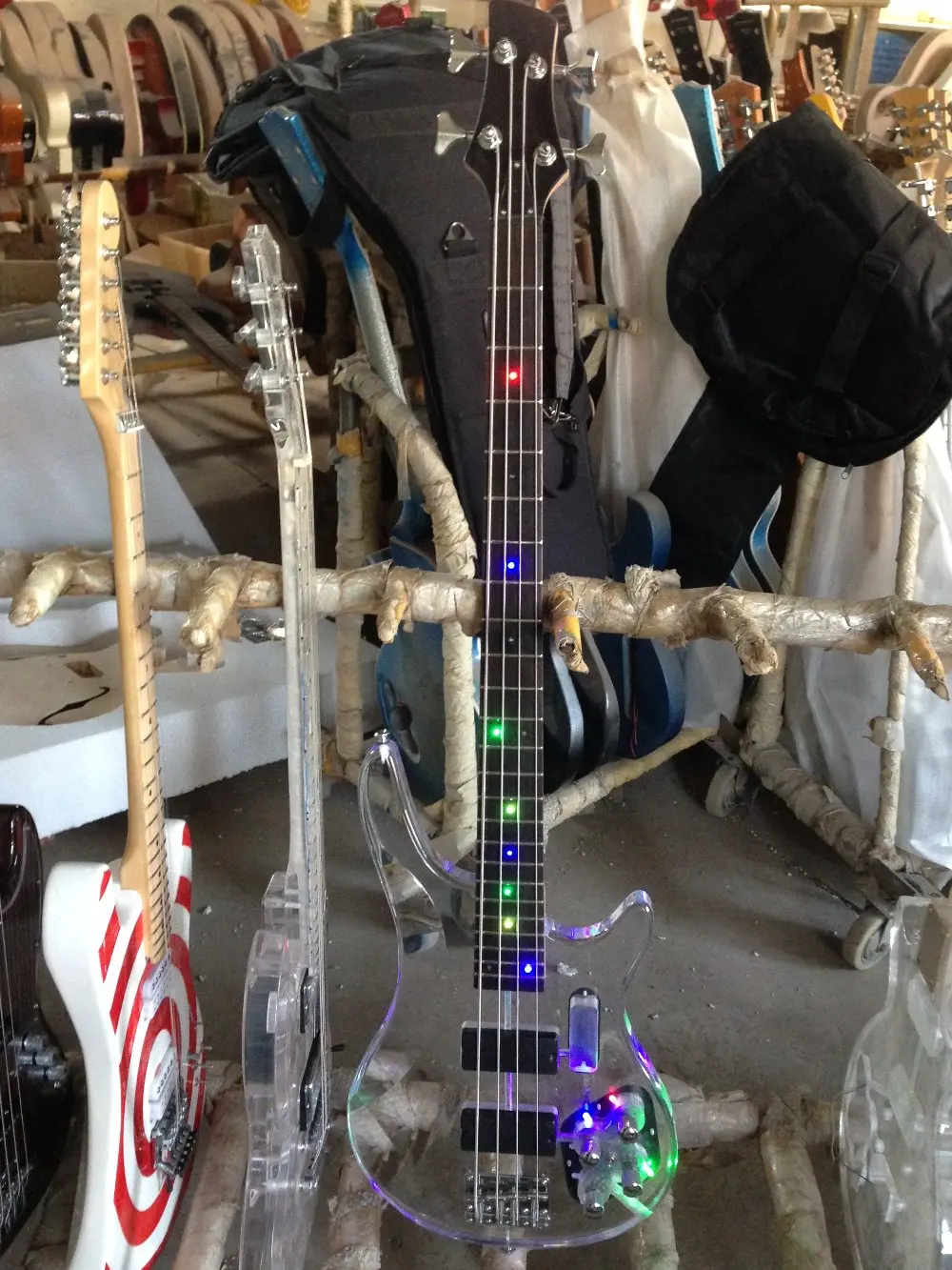 Download 920 Koleksi Gambar Gitar Warna Warni  HD