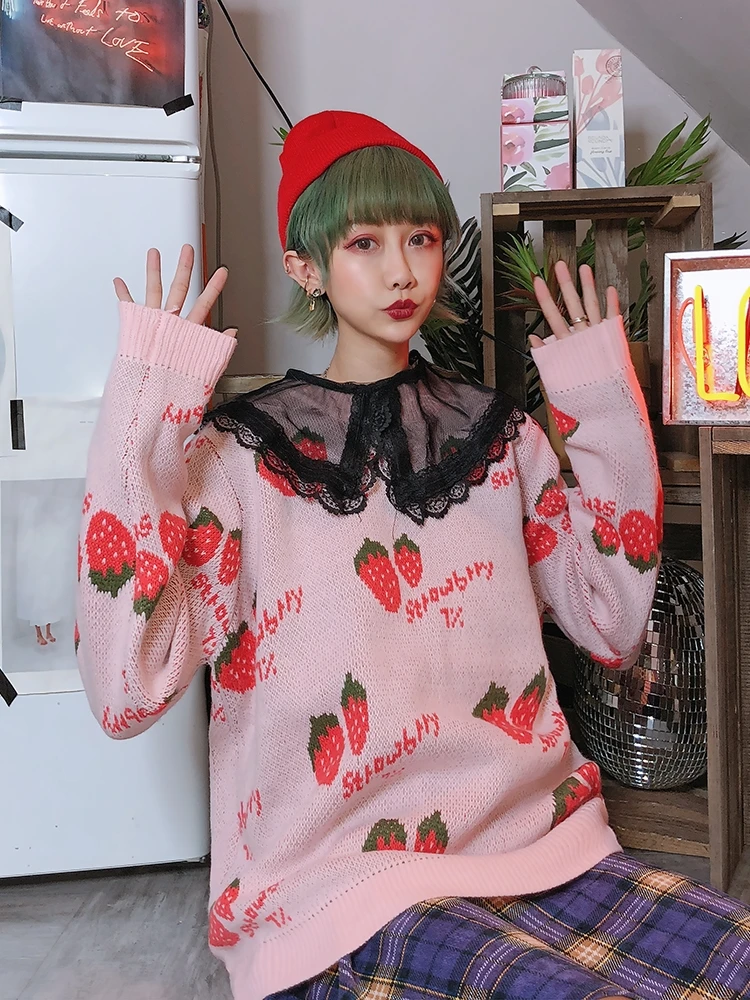 

New cute Christmas knitted sweater with big bow in 2019