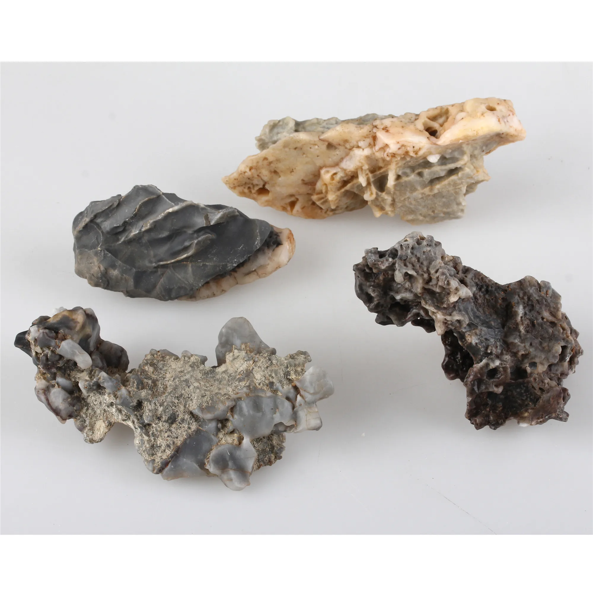 

Aquarium fish tank water grass mud matrix wind erosion stone Kistler Gobi nature attached rockery bonsai garden potted ornaments