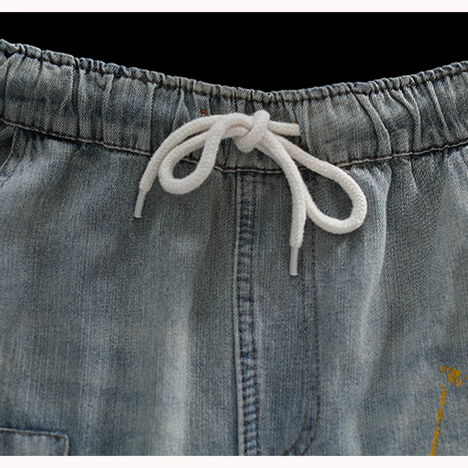 Женские популярные джинсовые шорты, модные повседневные милые летние шорты до колена, большие свободные шорты с эластичной резинкой на талии, с вышивкой, с героями мультфильмов, AZ39392828