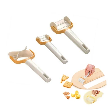 

3pcs/Lot Fondant Cake Dough Roller Knife Square Cookie Round Cutting Knife Cake Pastry Decorating Molds Kitchen Baking Tools