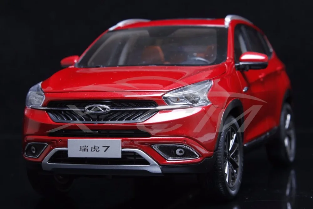 Модель автомобиля Chery Tiggo 7 Tiigo7 1:18 (красный) + небольшой подарок!|diecast car models|car modelcars