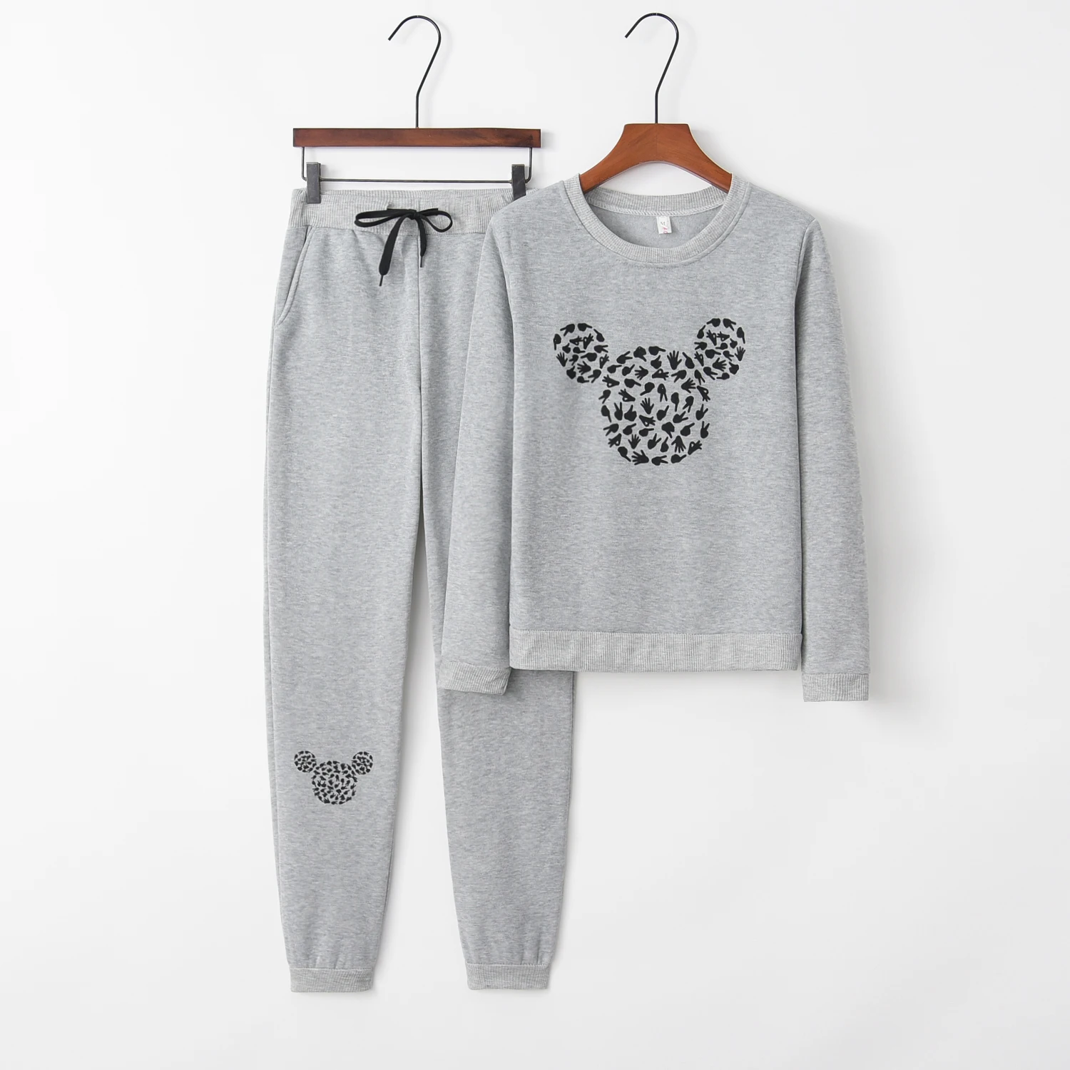  2017 Fashion Womens Fall new arrival Mickey pattern leisure suit Crewneck tracksuit for women black