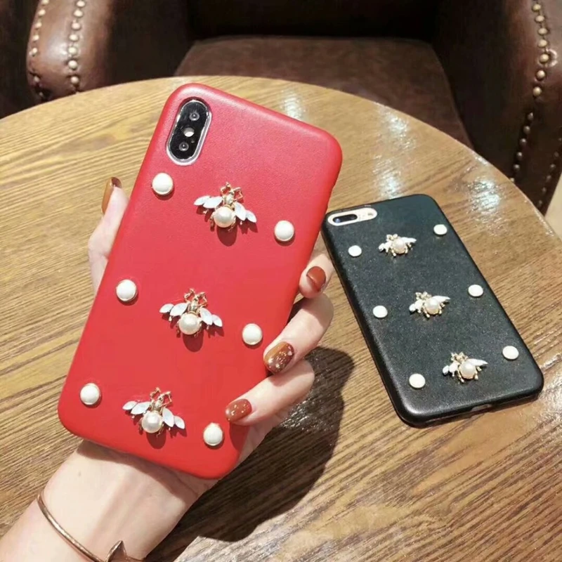 Aoweziic  luxury PC 3D bee pearl decorative design For iphone X XR XS MAX 6 6S 7Plus 7 8Plus Female extravagant rear cover case