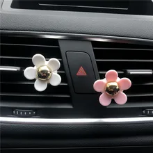 Прекрасный цветок в форме автомобиля декоративный ароматизатор розовые и белые цветы клип автомобильный освежитель воздуха Арома автомобильные освежители воздуха