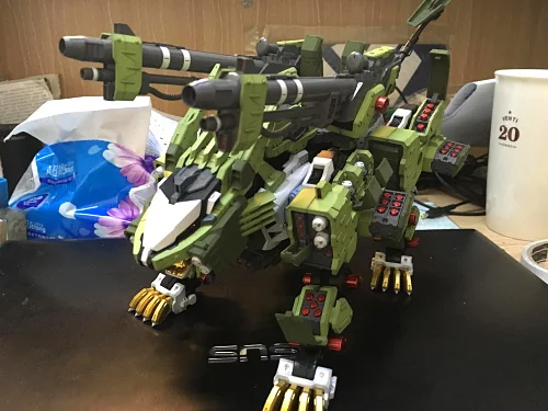 Комплекты новых строительных моделей модель BT 1/72 ZOIDS Liger Zero Panzer собранная Gundam