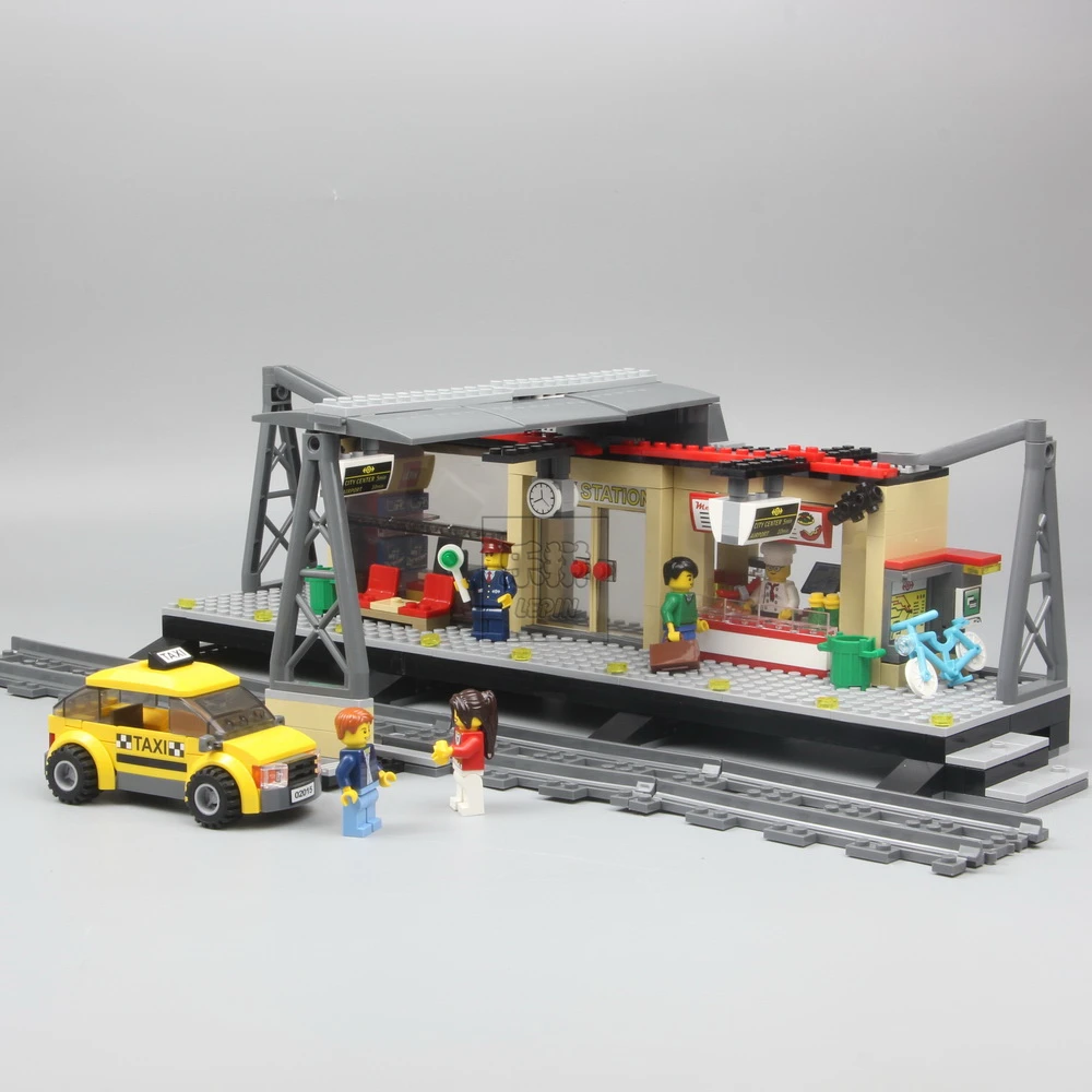 

IN STOCK 456Pcs City Trains Train Station with Rail track Taxi Building Block Set Boys Model Brick Toy 02015 Compatible 60050