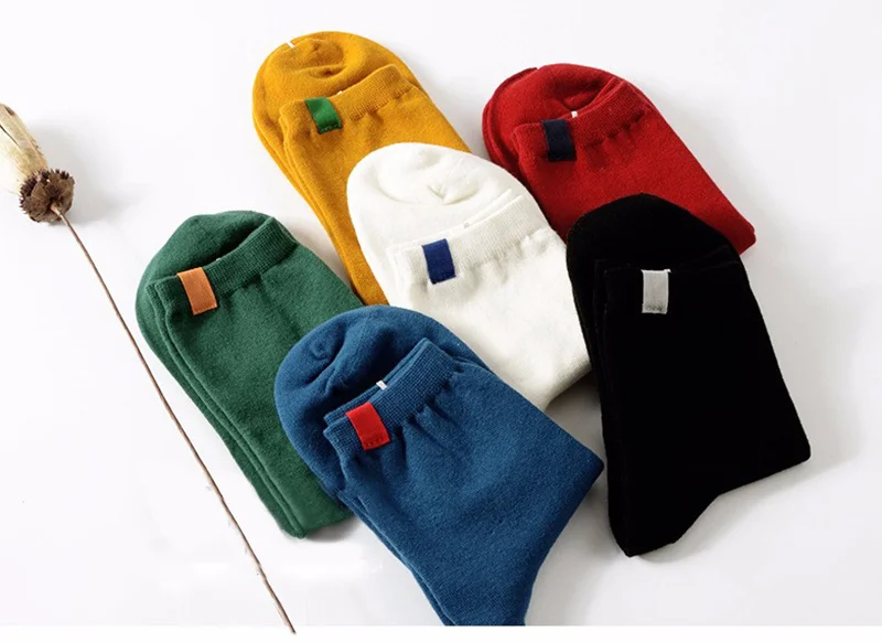 Hot sale women's socks short Korean fashion autumn casual comfortable solid womens socks Explosion models Female Thermal Warm Socks