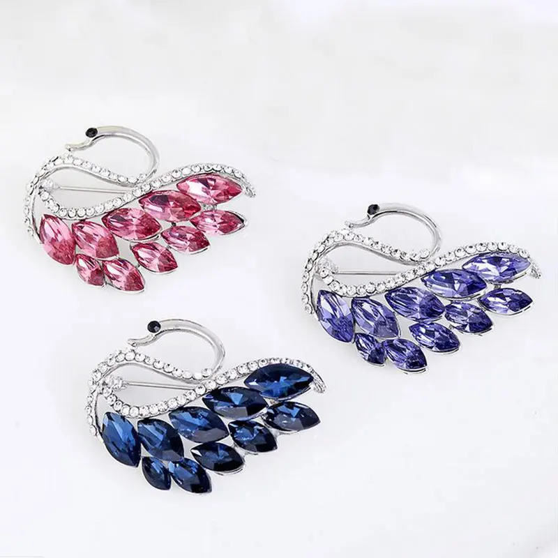 4PCS Creative Fashion Korean Version Multicolored Swan Brooch Inserted with Drilled Silk Scarf Button Wholesale 45x30mm | Украшения и