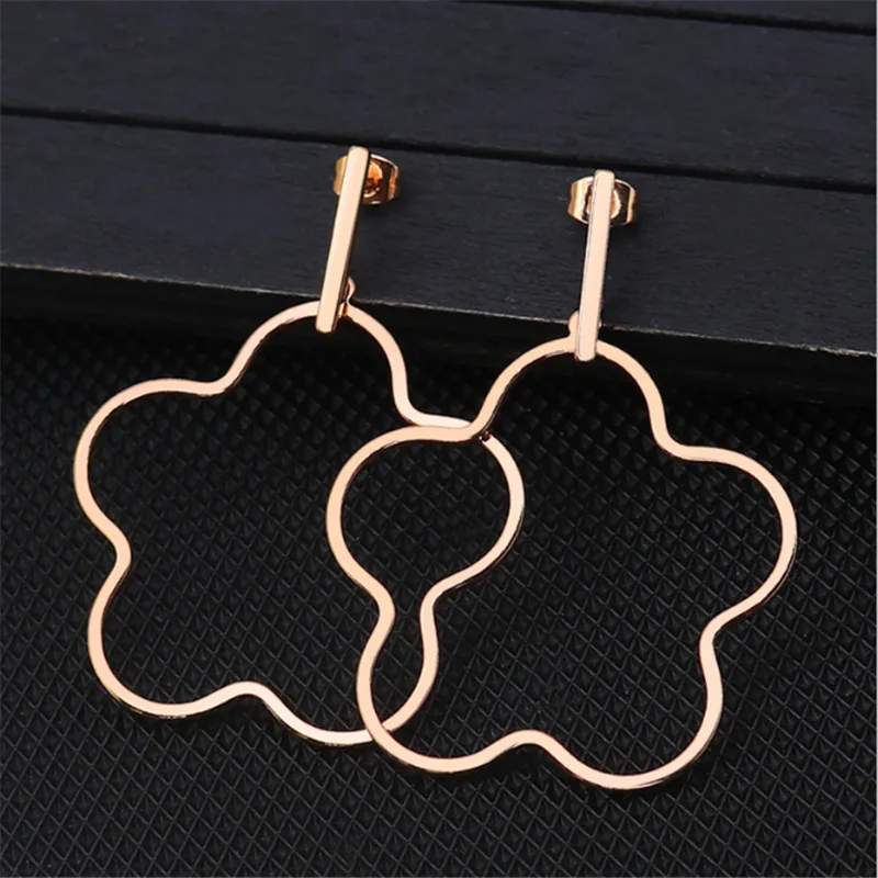 

New Arrival Big Hyperbole Gold Silver Color Heart Ear Clip For Women Men Flowers Stainless Steel Stud Earrings Fashion Jewelry