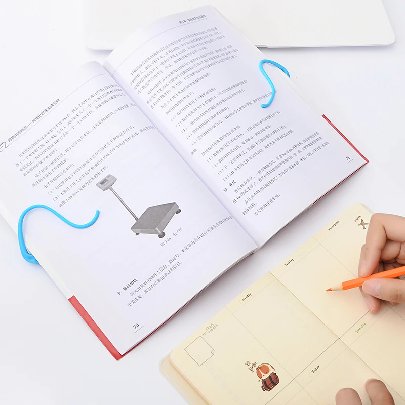 

Creative Plastic Bookend Lazy People Book Clip Reader Tool Bookend Books Holder Escolar School Offices Supplies Stationery
