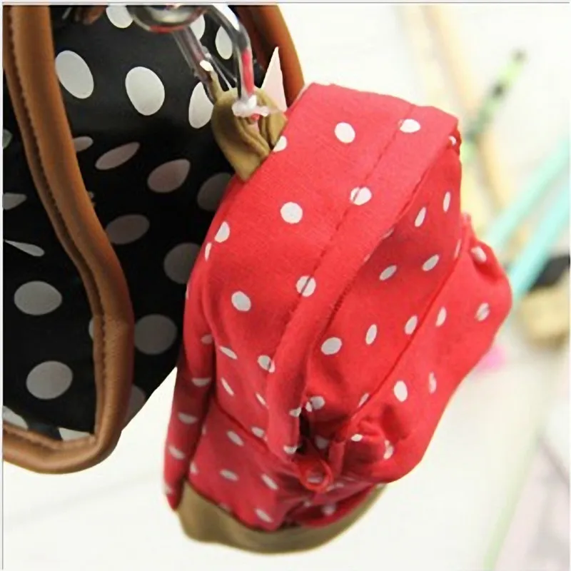 2583165424_283215594