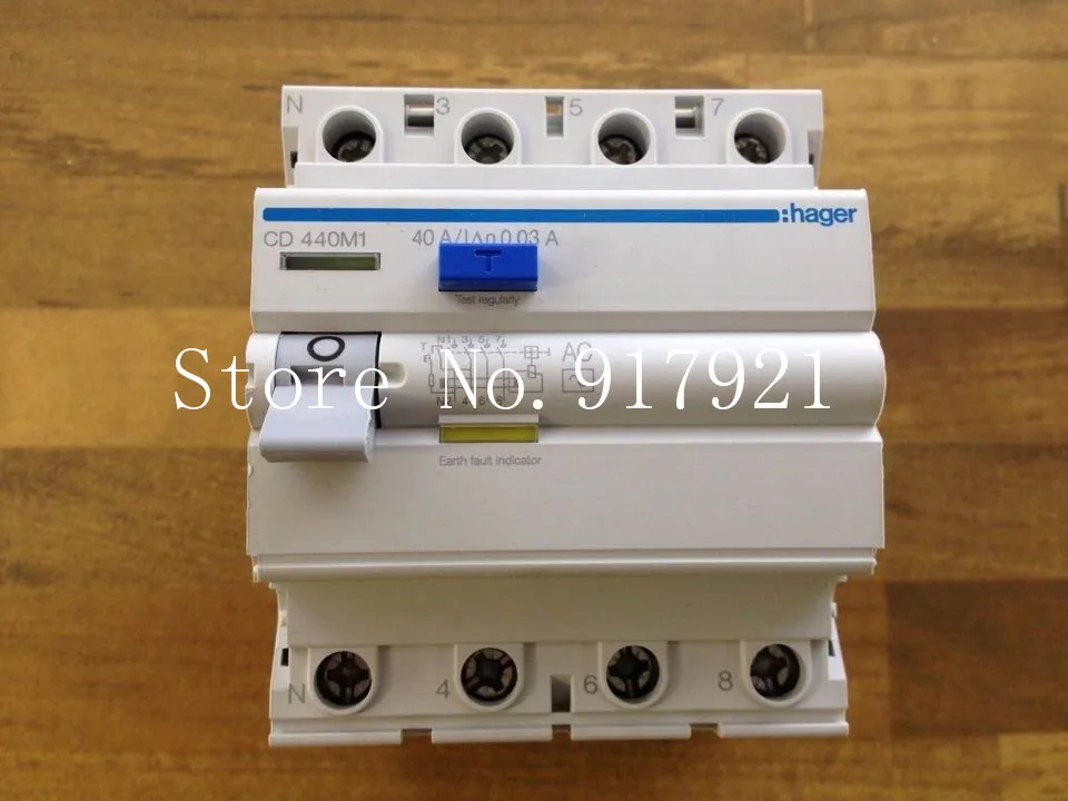 

[ZOB] Hagrid 4P40A CF440M1 circuit breaker genuine original