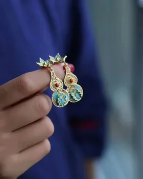 

the old Beijing's burning blue process Sterling silver blue retro gourd-shaped earrings
