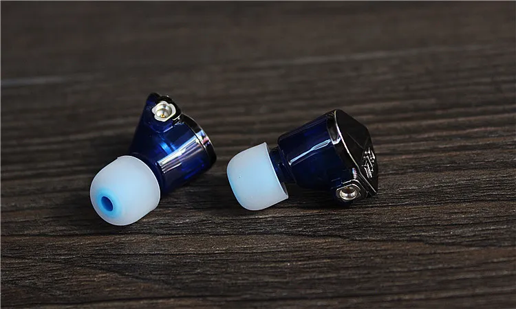 ctz_earphone_16