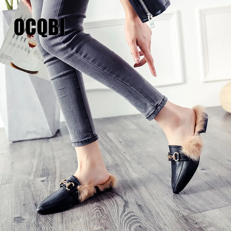 

Ladies luxury fur mule slippers leather flat Suede shoes fashion outdoor slippers fall And Winter Metal Chain slippers loafers
