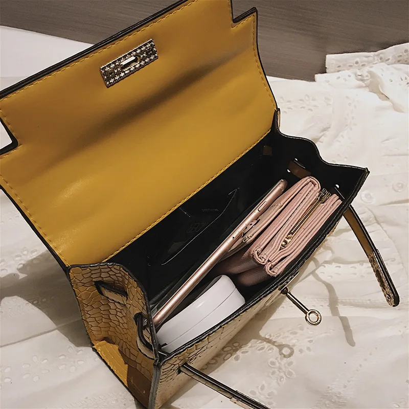 Yyw 2018 New Fashion Handbags For Women Crossbody One Durable Tote Messenger Bags Female Shoulder Bags Yellow Black Khaki Bags Yyw 2018 New Fashion Handbags For Women Crossbody One Durable Tote Messenger Bags Female Shoulder Bags Yellow Black Khaki Bags