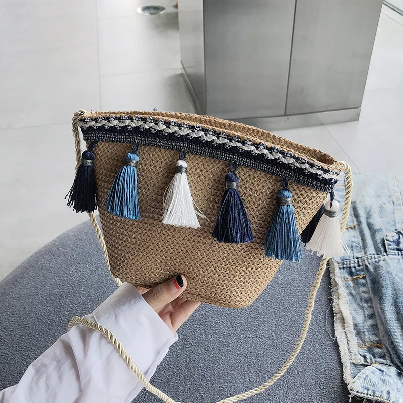 

women small straw shoulder bag purse crossbody bags for women purses and handbags Tassel Bohemian Shell bags 2019 new