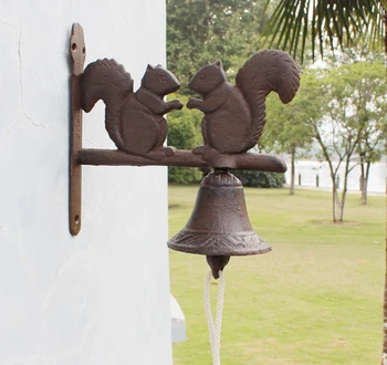 

Cast Iron Squirrel Welcome Dinner Bell Country Rural Hanging Wall Mounted Bell Doorbell Outdoor Garden Decoration Brown Animal