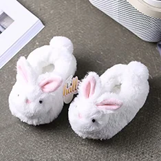 Плюшевые тапочки для мамы и дочки с единорогом и кроликом; милые зимние домашние тапочки с пушистыми животными для детей и взрослых - Цвет: 26 or 27 rabbit