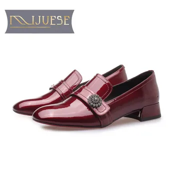 

MLJUESE 2019 women pumps autumn spring Soft Cow leather Metal decoration wine red color Rome style square toe low heels shoes