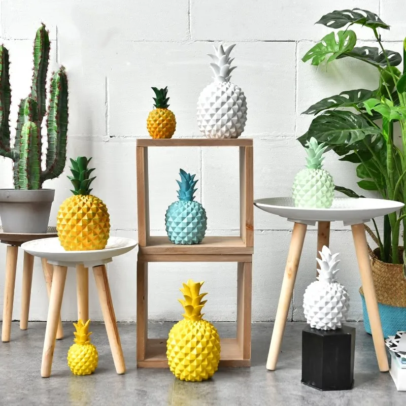

1 Piece Home Decor Pineapple Figure Christmas Office Desk Decoration Birthday Gift Fruit Modeling Figure for Home Decoration