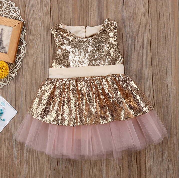 платье из пайеток для девочки. платье в паетках для девочки. платье из пайеток для девочки 5 лет. детское платье с поедками. платье из пайеток для девочки.