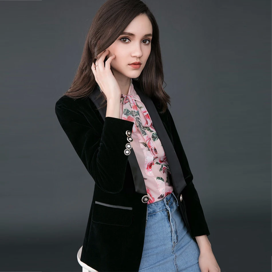 seamyla-velvet-jacket-3