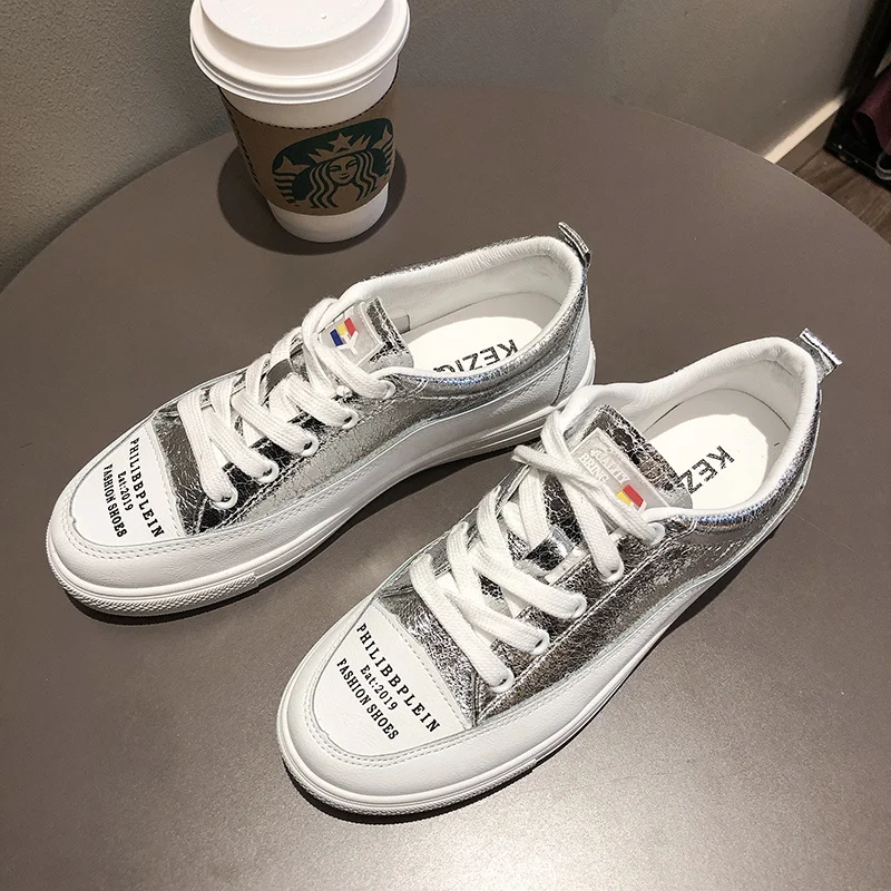 

QWEDF 2019 Women Canvas Shoes women casual flats lace-up fashion female spring/autumn shoes solid white Sneakers KY-31