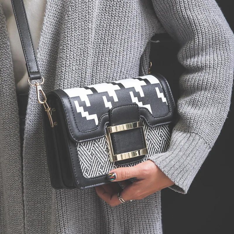 

Handbags Fall Winter New Pixel Small Square Package European And American Fashion Hit Color Buckle Shoulder Messenger Bag