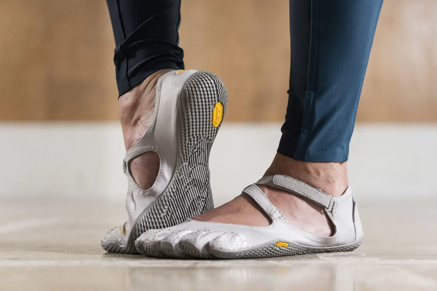 Vibram Fivefingers Yoga Dance Pilates 