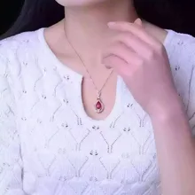 Натуральный розовый камень топаз кулон S925 серебро Природный камень кулон Цепочки и ожерелья Модные Water Drop женщин Нарядная, для девочек ювелирные изделия