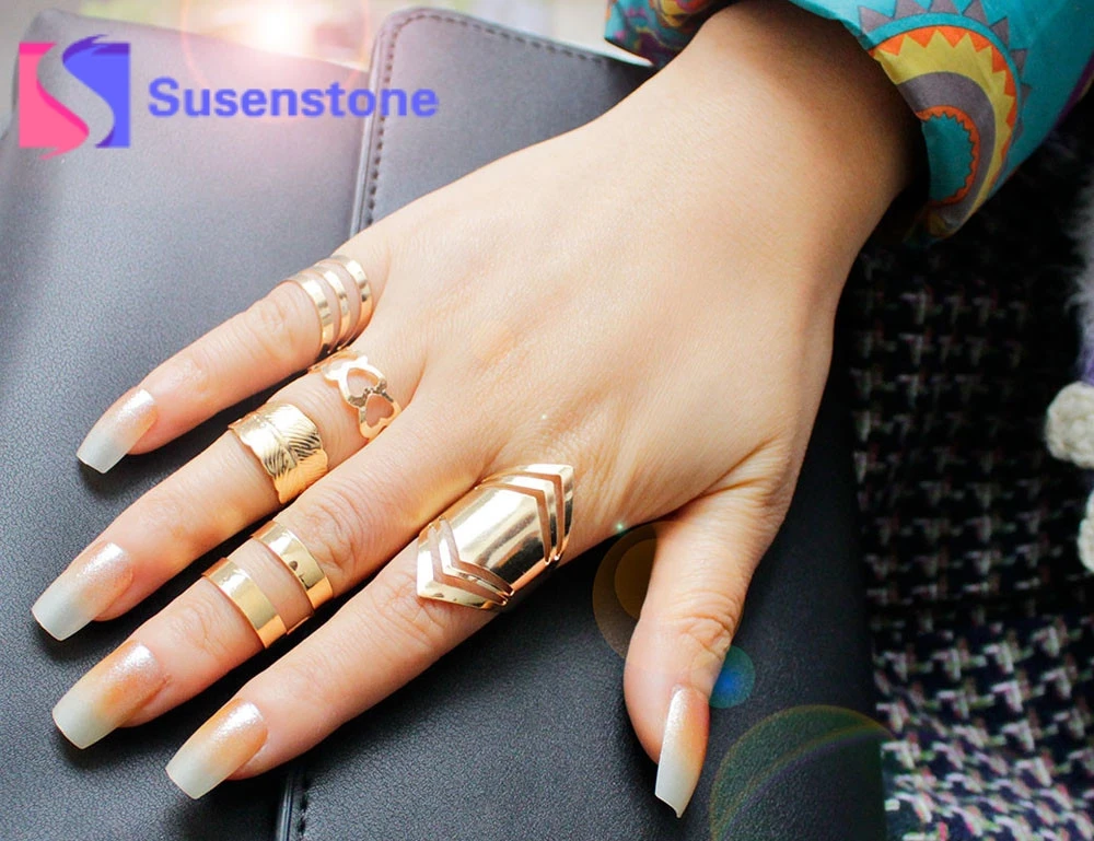 

2019 Women Trendy Punk Gold Metal 5pcs Simple Stack Hollow Above Knuckle Rings Set Opening Band Midi Rings Jewelry Wholesale
