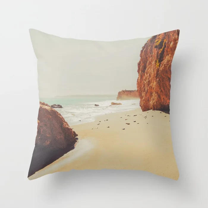 beach-day-ocean-coast-landscap