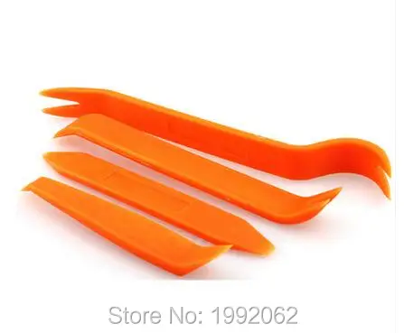 

New 4pcs Auto Car Radio Panel Door Clip Trim Dash For Mercedes benzW203 W210 w204 w211 CLK c180 e200 C E S CLSCLA SLK A200 A180