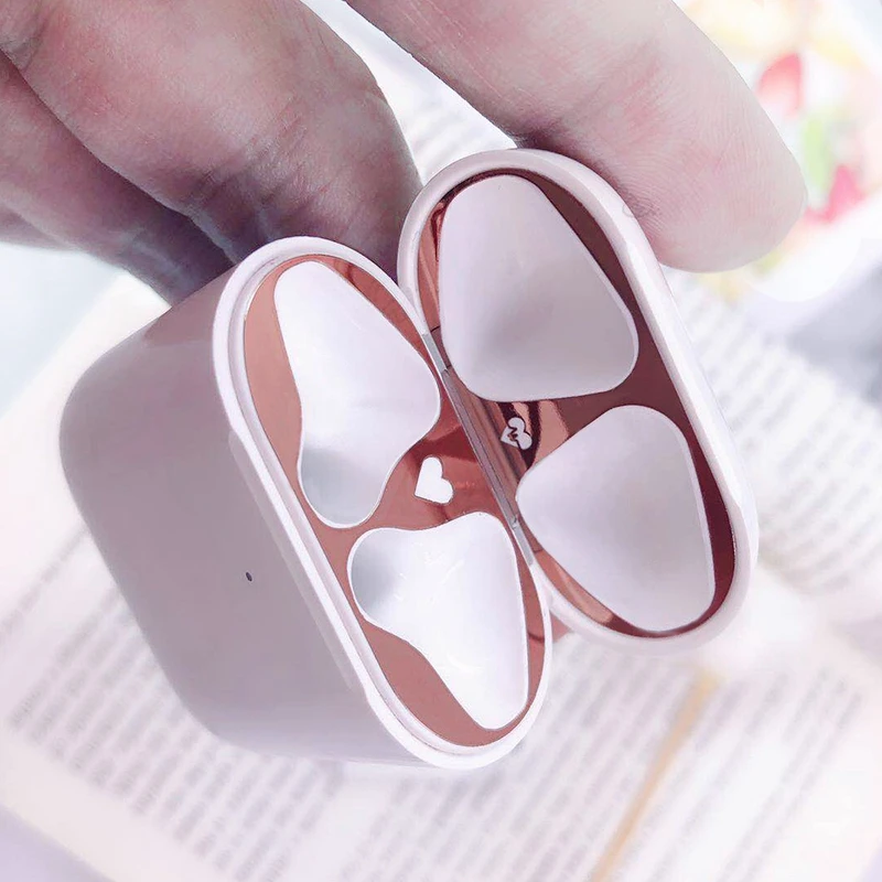Цветной прозрачный чехол для наушников Apple AirPods жесткий защитный из