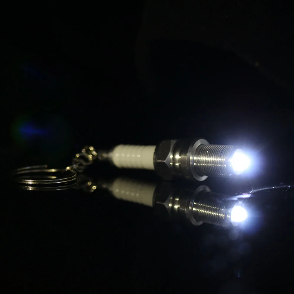 

Hot Sale Good Car Auto Parts Women Men Key Chain Novelty LED Keychain Spark Plug Mini Outside Keychain Holder Unisex