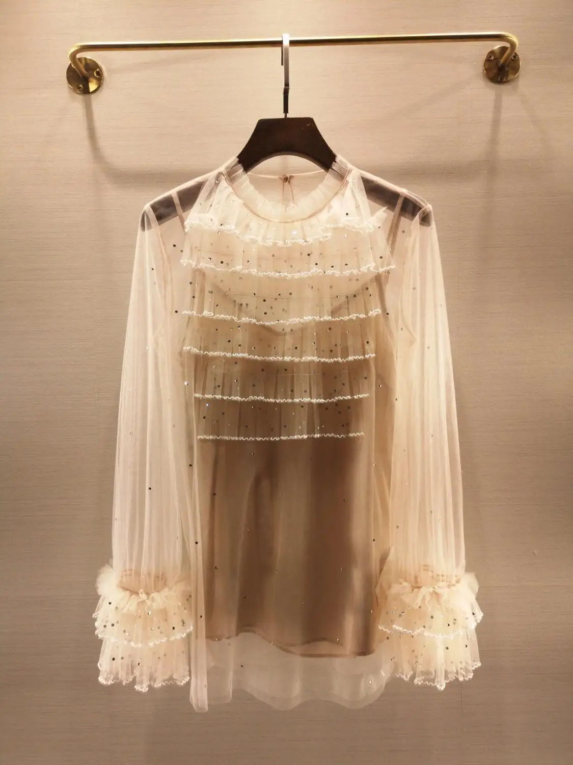 

2019 new ladies fashion long-sleeved sexy lace two-piece shirt 0704
