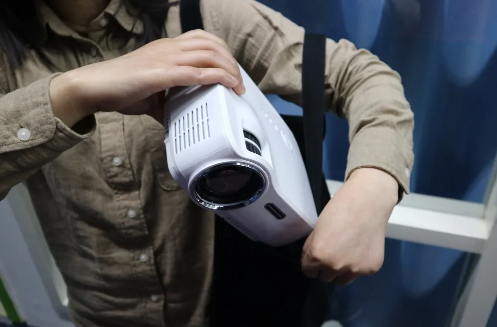 GP70_projector_In-page _ (11)
