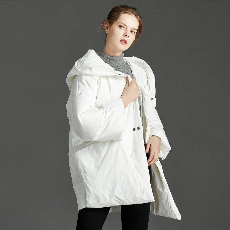 New list fashion regular type ladies down jacket big pocket stitching 2019 winter new thickening 90% white duck down coat short