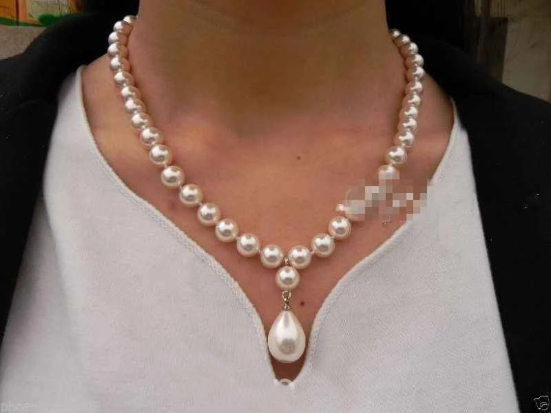 

Fashion 8mm White South Sea Shell Pearl 12X16mm Drop Pendant Necklace 18"