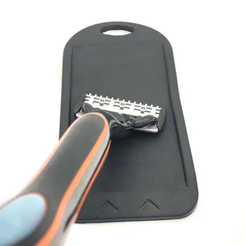 

Useful Silicone Razor Blade Sharpener Tool for Extend Life of Razor Blades Women Men Hanging Easy Clean Tool 12.5*5.9cm