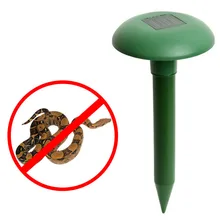 NZBZ. Hot Sales 100% Brand New and High Quality New Ultrasonic Waves Solar Powered Outdoor Garden Pest Rodent Snake Repeller