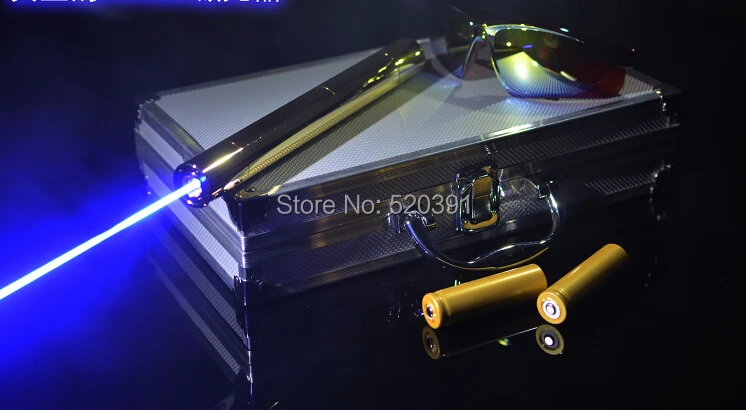 

Most Powerful Military Burning Torch 450nm 200W 200000m Focusable Blue Laser Pointer Flashlight burn match candle lit cigarette
