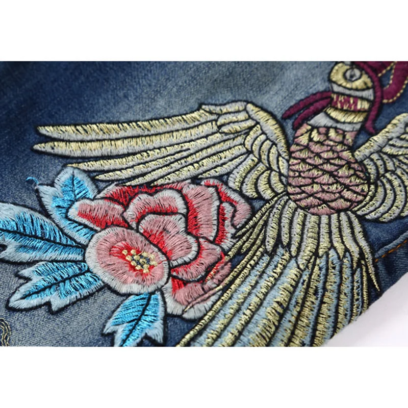 Embroidered Jeans Woman With Bird and Flower Pattern Skinny Denim mom Jeans Femme 2017 Oversized Pencil Pants Plus Size Trousers