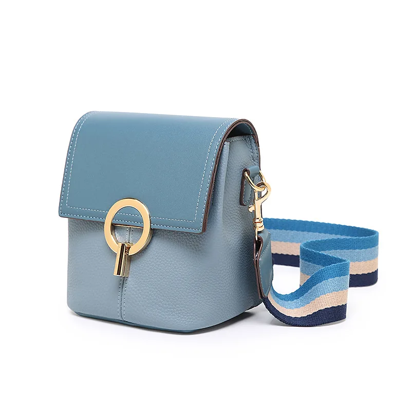 

Temperament girl bag 2019 summer new style new versatile shoulder bag fashion wide shoulder strap sloping bucket bag