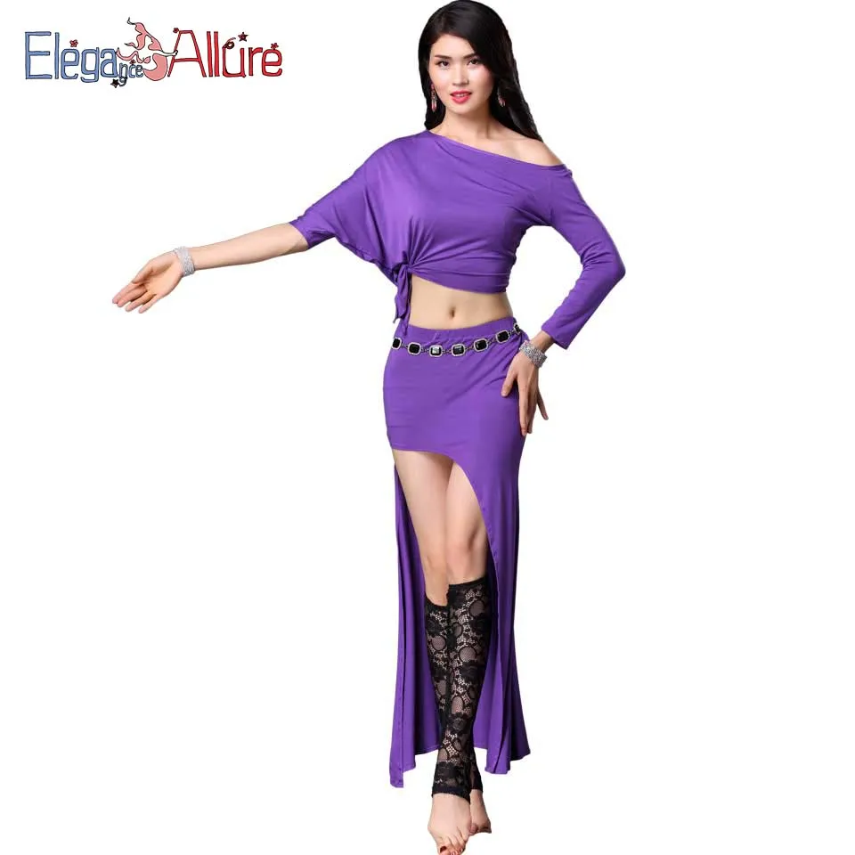 women belly dancing