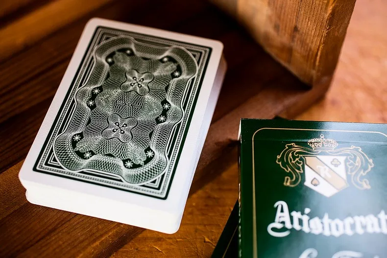 Crown deck cards. Air deck playing cards. Карты theory11 deck one t1123. Игральные карты. Игральные карты the body deck.